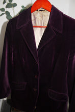Load image into Gallery viewer, Purple Velvet Blazer
